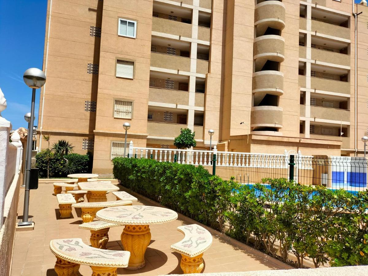 Lomas Del Mar Torrevieja Sobre El Mediterraneo Екстериор снимка